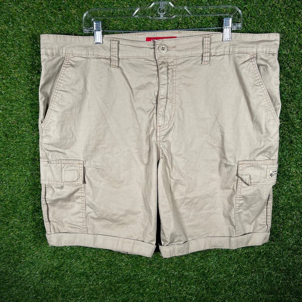 Unionbay Mens Cargo Shorts Tan Khaki Size 40 Cotton Stretch‎ Utility Pockets